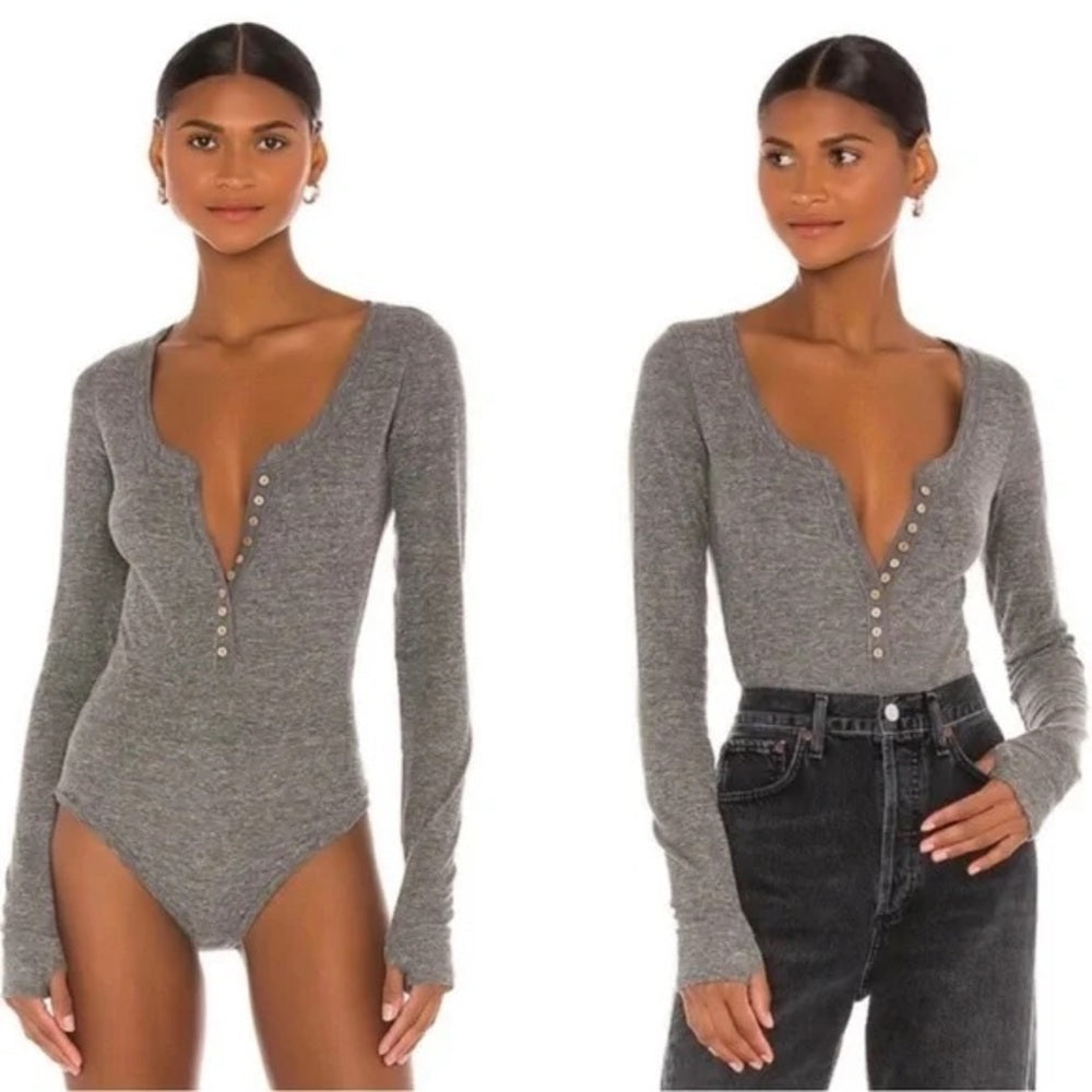 NWOT SIZE S/P Free People Gray Long Sleeve Buttoned Bodysuit