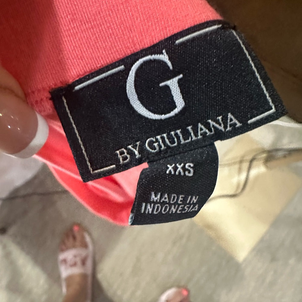 NWT SIZE XXS G by Giuliana Pink Off-the-Shoulder Ruffled Crop Top