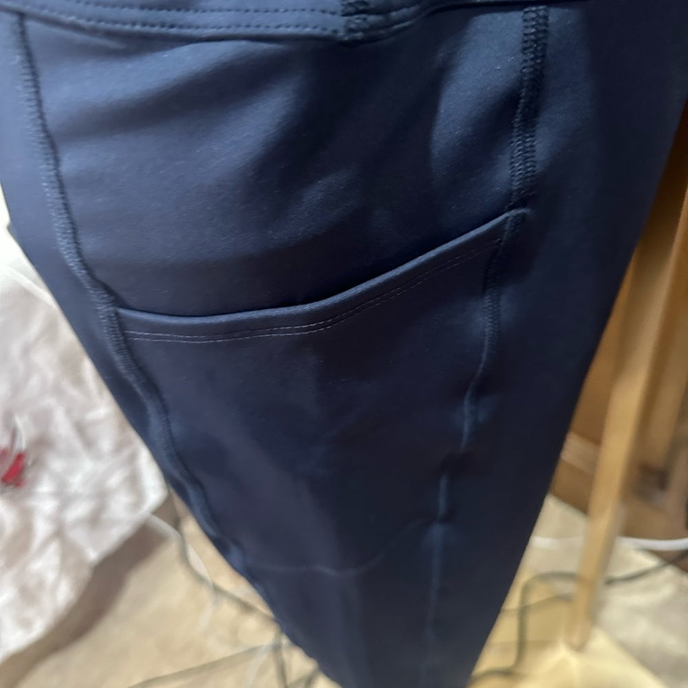 NWT SIZE L EleVen by Venus Williams Navy Leggings