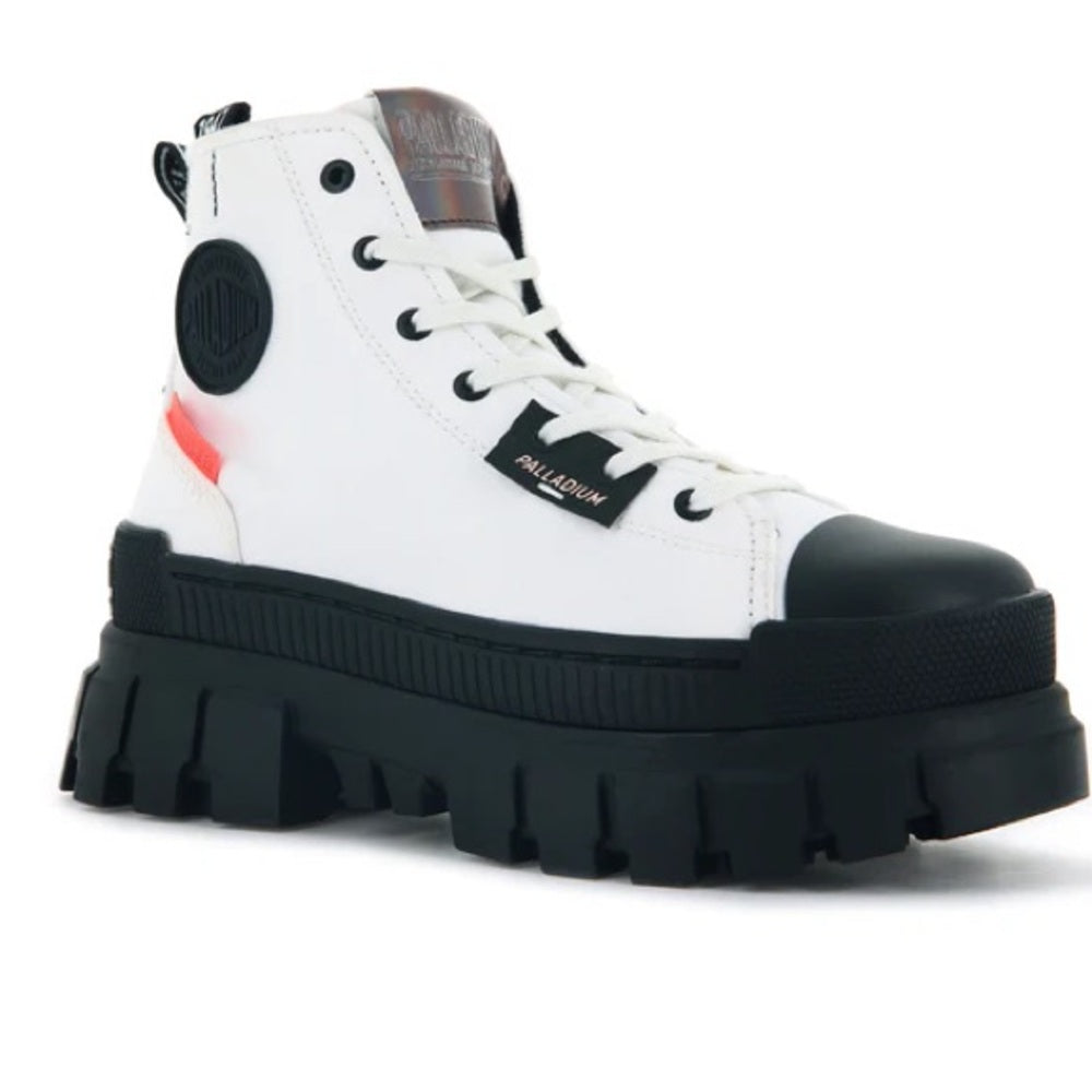 306. NEW SIZE 6.5 Palladium White and Black Ankle Boots with Chunky Sole