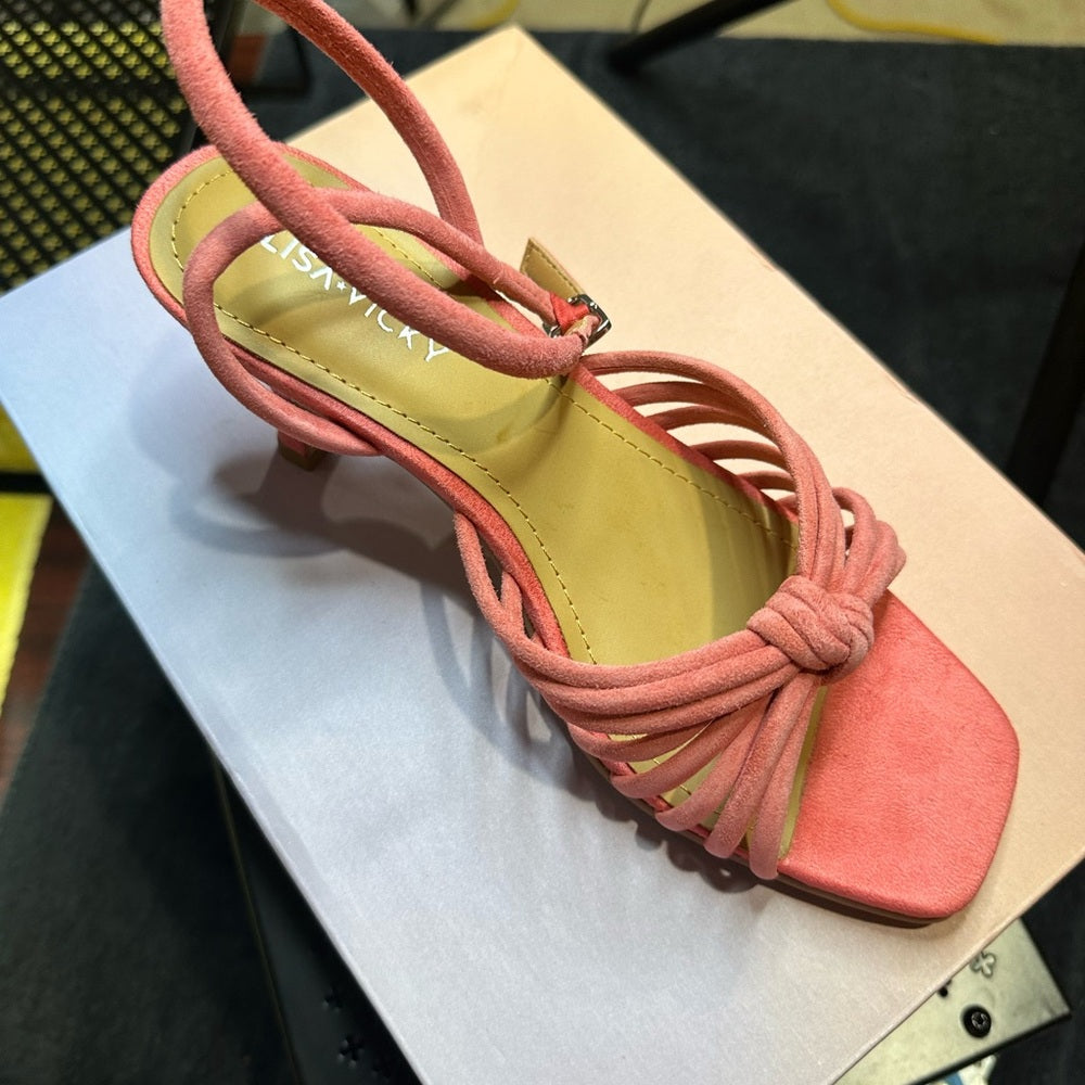 182. NEW SIZE 6 Elegant Pink Strappy Heels