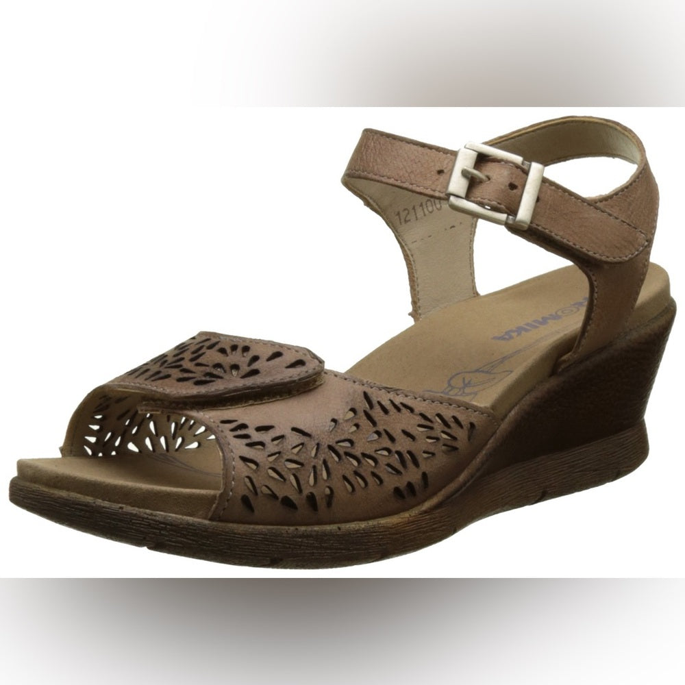 325. NEW SIZE 7/7.5/37 Romika Brown Sandals with Wedge Heel and Ankle Strap
