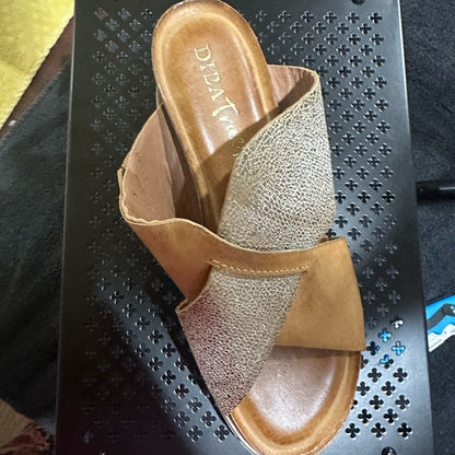 327. SIZE 8 Diba Tan and Silver Crossover Wedges
