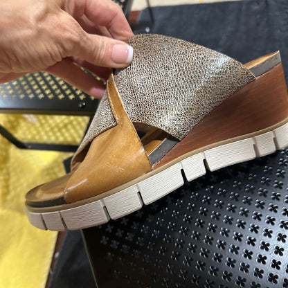 327. SIZE 8 Diba Tan and Silver Crossover Wedges
