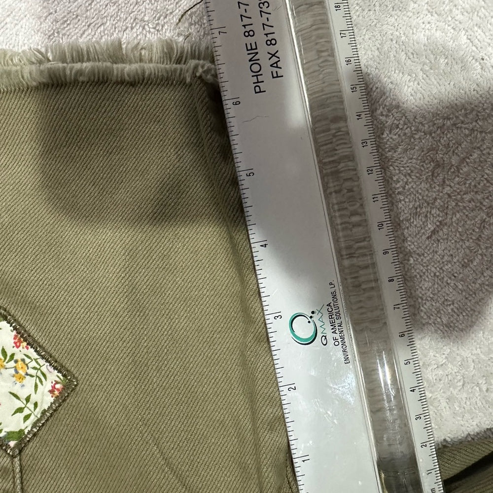 NWT SIZE L Easel Tan Bermuda Shorts Relaxed Fit Cotton Blend