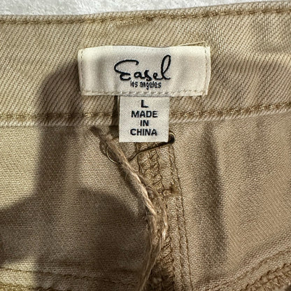 NWT SIZE L Easel Olive Green Distressed Skort