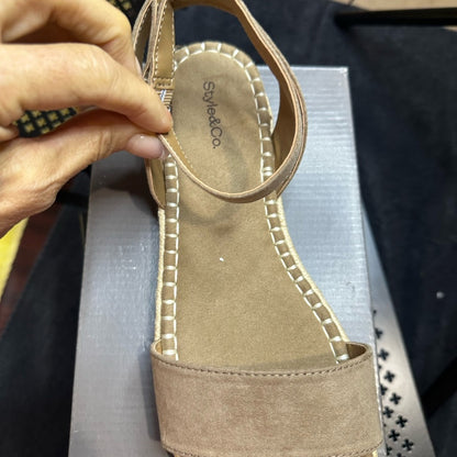 312. NEW SIZE 9.5 Style & Co Tan Sandals with Espadrille Sole
