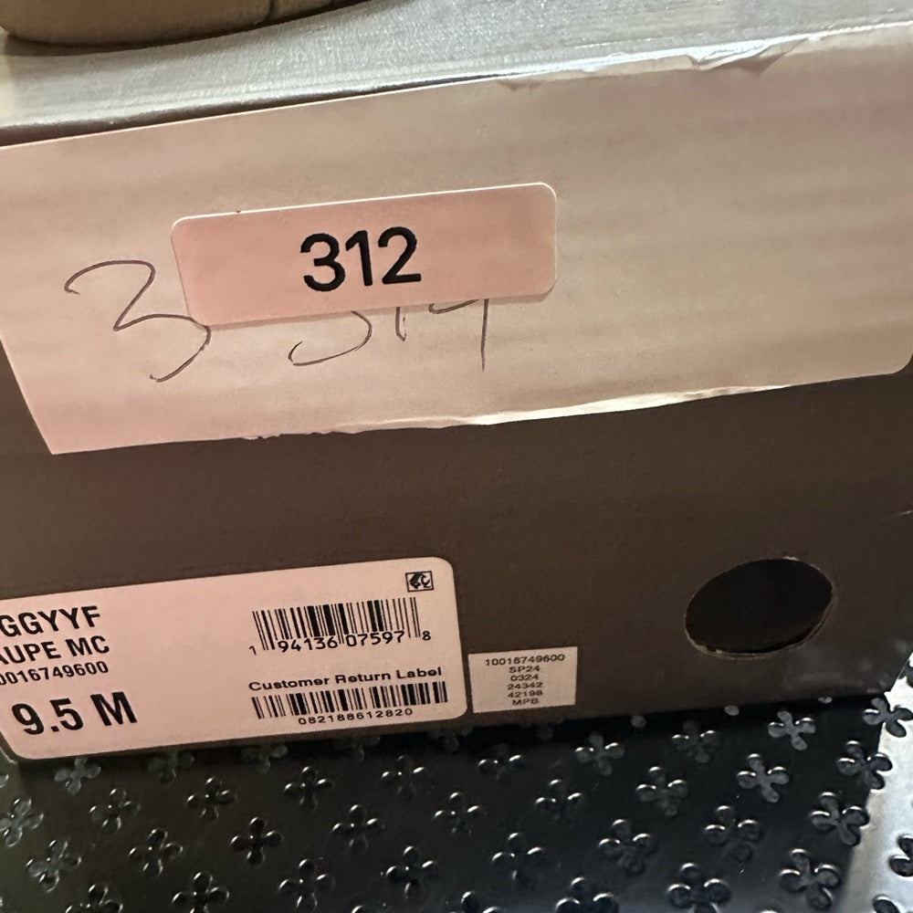 312. NEW SIZE 9.5 Style & Co Tan Sandals with Espadrille Sole