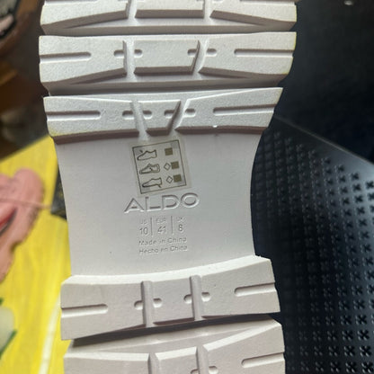 332. NEW SIZE 10 Aldo Cream Chunky Ankle Booties