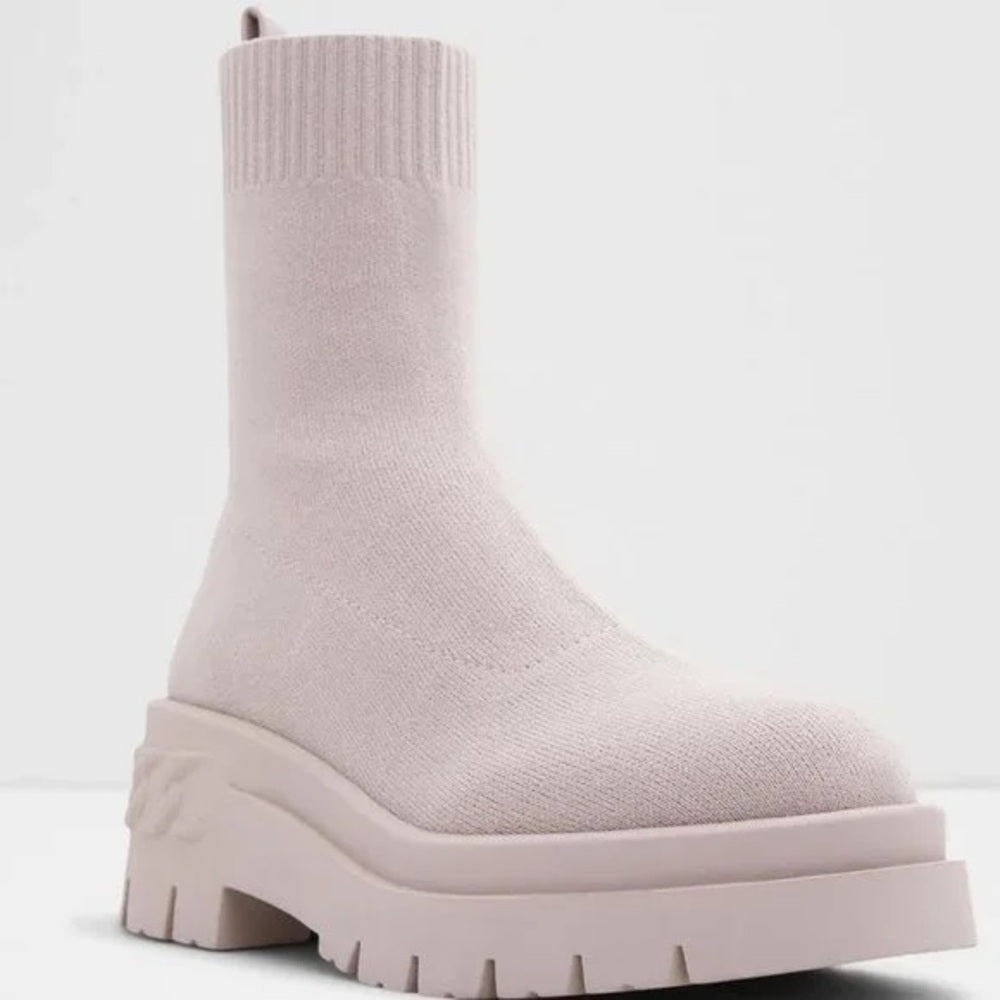 332. NEW SIZE 10 Aldo Cream Chunky Ankle Booties