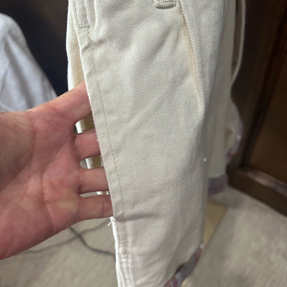 NWT SIZE L Easel White Jean Shorts High-Waisted Pleated Design