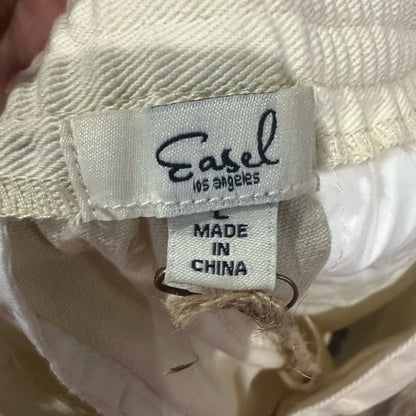 NWT SIZE L Easel White Jean Shorts High-Waisted Pleated Design