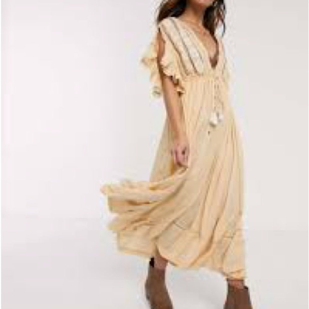 SIZE S Free People Yellow Resort Sundress w/Plunge Neckline, Flutter Sleeves