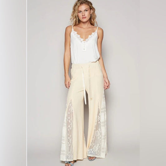 NWOT SIZE L POL Cream Wide Leg Lace Panel pants.
