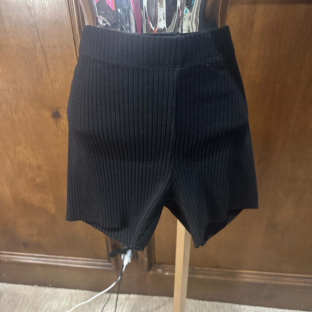 NWOT SIZE L Cotton Citizen Black High-Waisted Bike Shorts