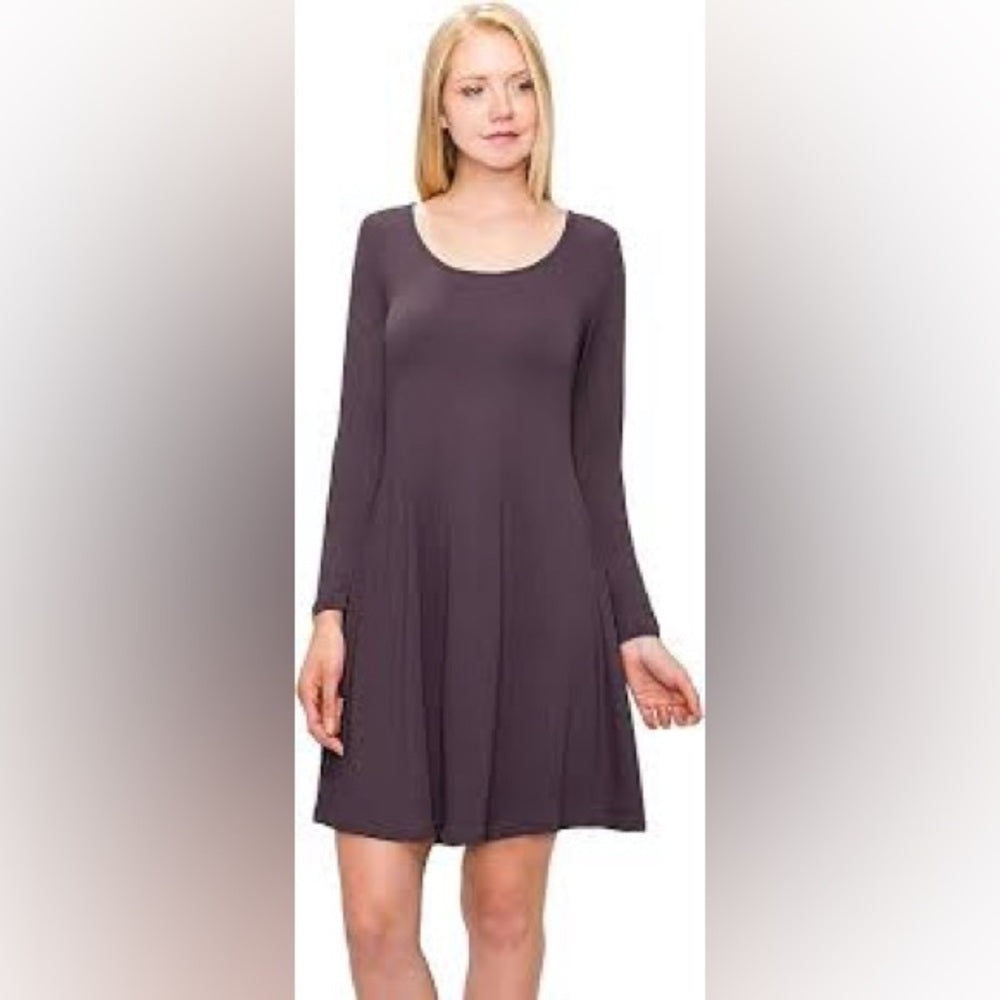 NWT SIZE 4 Boohoo Long Sleeve Dress in Charcoal