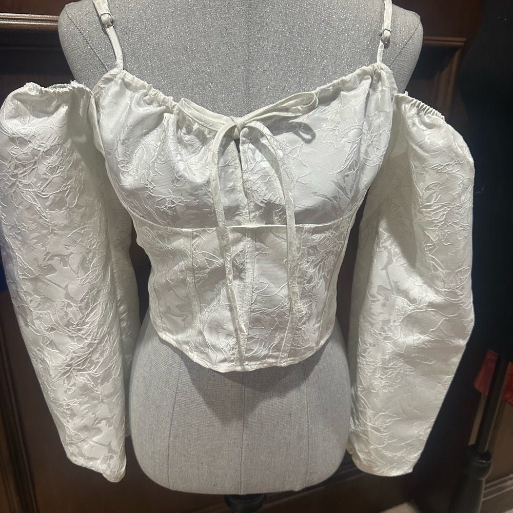 NWT SIZE L Lulu's White Off-Shoulder Blouse with Tie