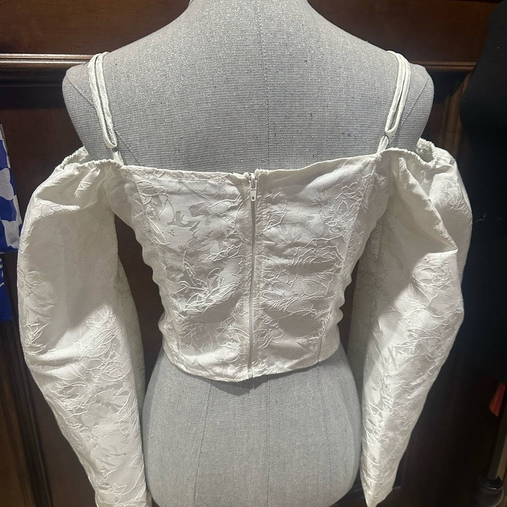 NWT SIZE L Lulu's White Off-Shoulder Blouse with Tie