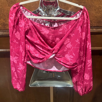 NWT SIZE S Elegant Floral Blouse with Twist Front