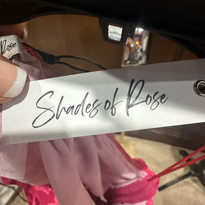 NWT SIZE S Elegant Floral Blouse with Twist Front