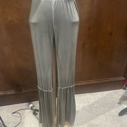 NWOT SIZE S POL Women's Flared Leggings in Green.