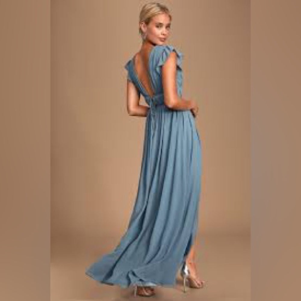 NWT SIZE XS Lulu's Elegant Blue Maxi Dress