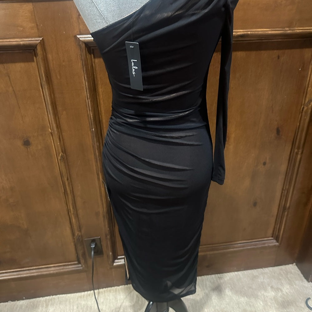 NWT SIZE S Lulu's Elegant Black One-Shoulder Dress