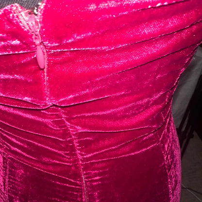 NWT SIZE XS Lulu's Magenta Velvet Mini Dress