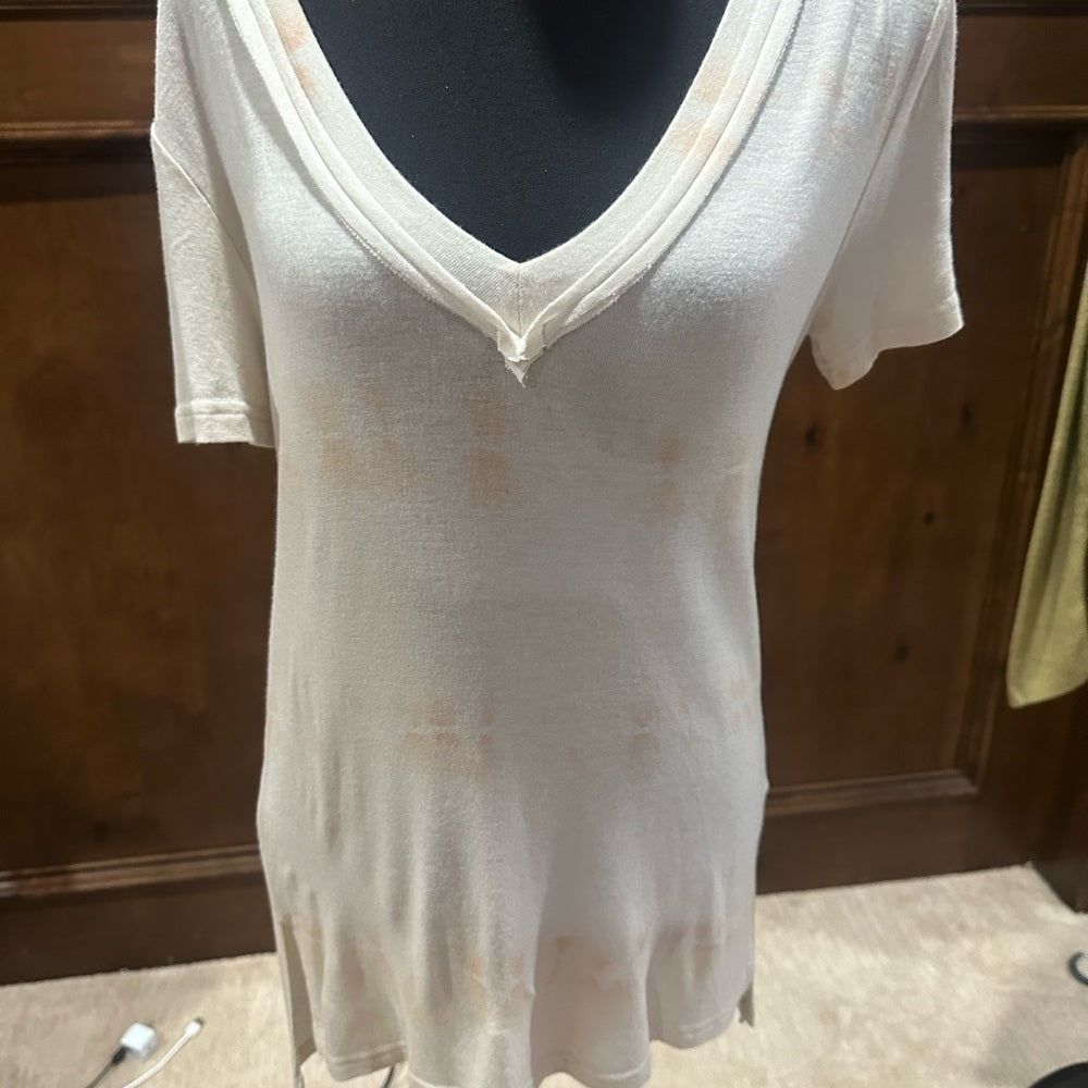NWOT SIZE S POL Ivory Short Sleeve Top