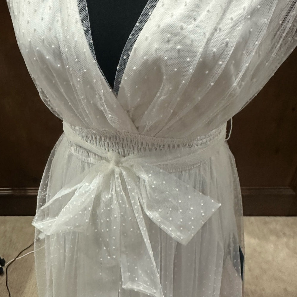 NWT SIZE XS Lulu's Elegant White Midi Dress