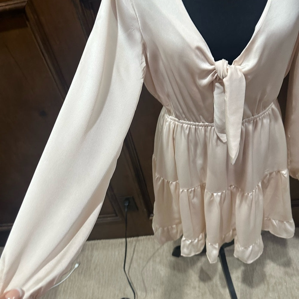 NWT SIZE M She + Sky Elegant Cream Long Sleeve Dress