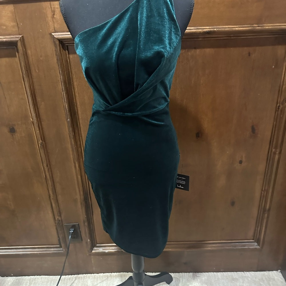 NWT SIZE XS Lulu's One-Shoulder Deep Green Velvet Dress