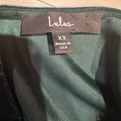 NWT SIZE XS Lulu's One-Shoulder Deep Green Velvet Dress