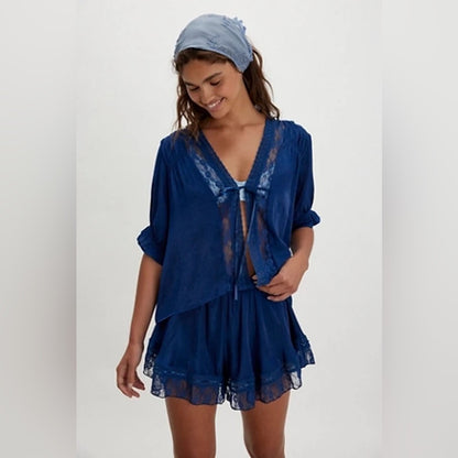 NWT SIZE L Free People Navy Lace Pajama Shorts
