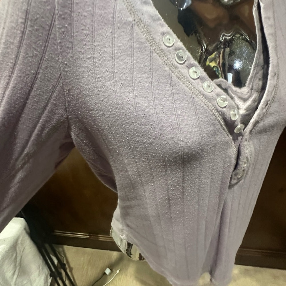 NWOT SIZE M Free People Gray Long Sleeve Top