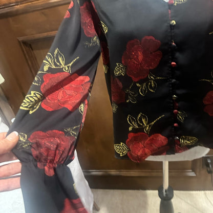 SIZE S cupcakes & cashmere Black Blouse with Red Floral Design