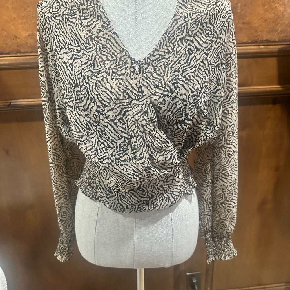 NWOT SIZE L Astr Zebra Patterned Wrap Blouse