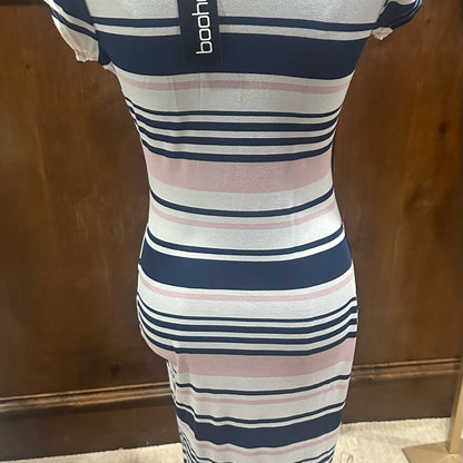 NWT SIZE 6 Boohoo Striped Midi Dress in Navy and Cream