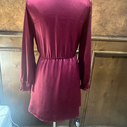 SIZE XS Heartloom Burgundy Long Sleeve Dress