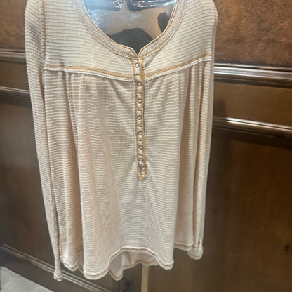 NWOT SIZE M We The Free Beige Button-Front Blouse