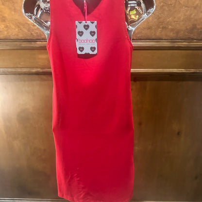 NWT SIZE 8 Boohoo Vibrant Red Mini Dress