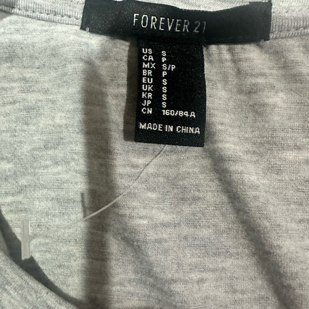 NWT SIZE S Forever 21 Kids Gray 'City of Angels' Tee
