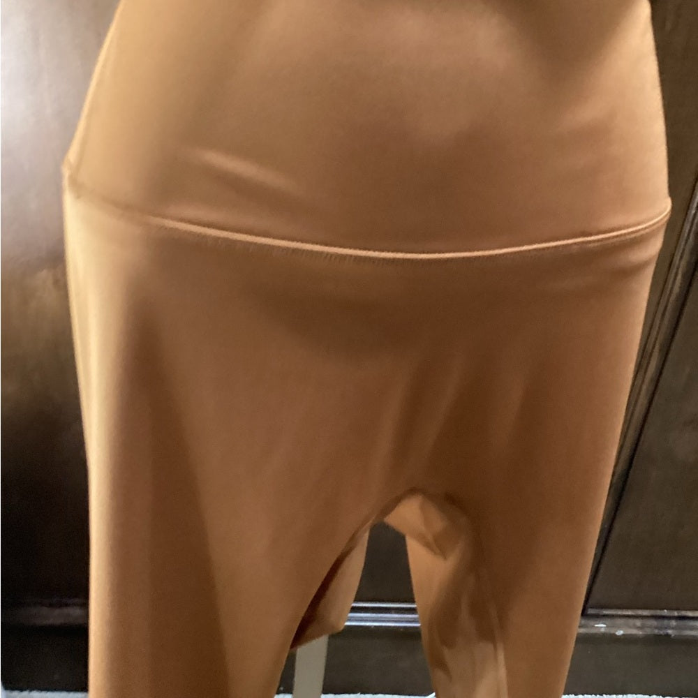 NWOT SIZE L Women’s Chic Tan High-Waist Leggings