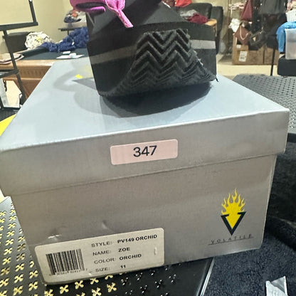 347. NEW SIZE 11 Volatile Pink and Black Platform Sandals