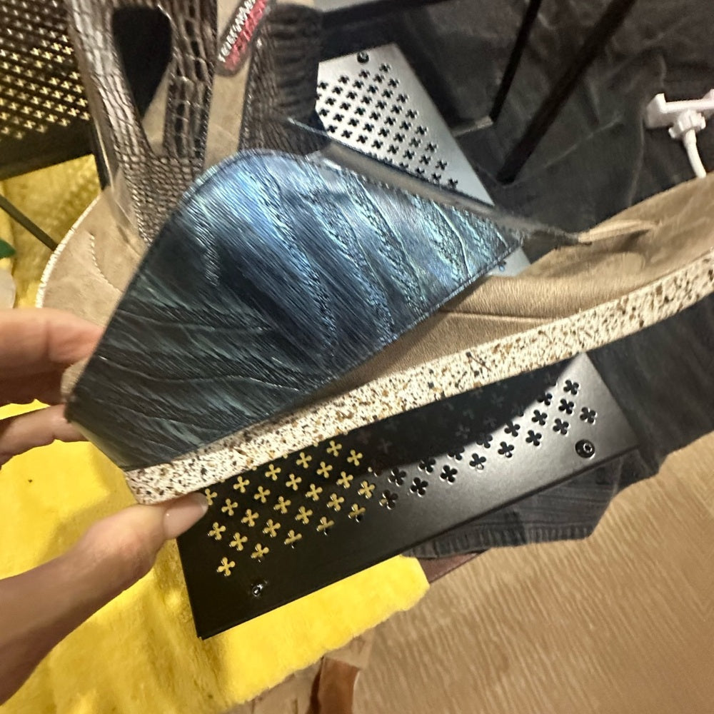 NEW SIZE 10 Elegant Metallic Women's REVERSIBLE Sandals