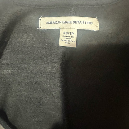 SIZE XS American Eagle Outfitters Black and Gray Crop Top