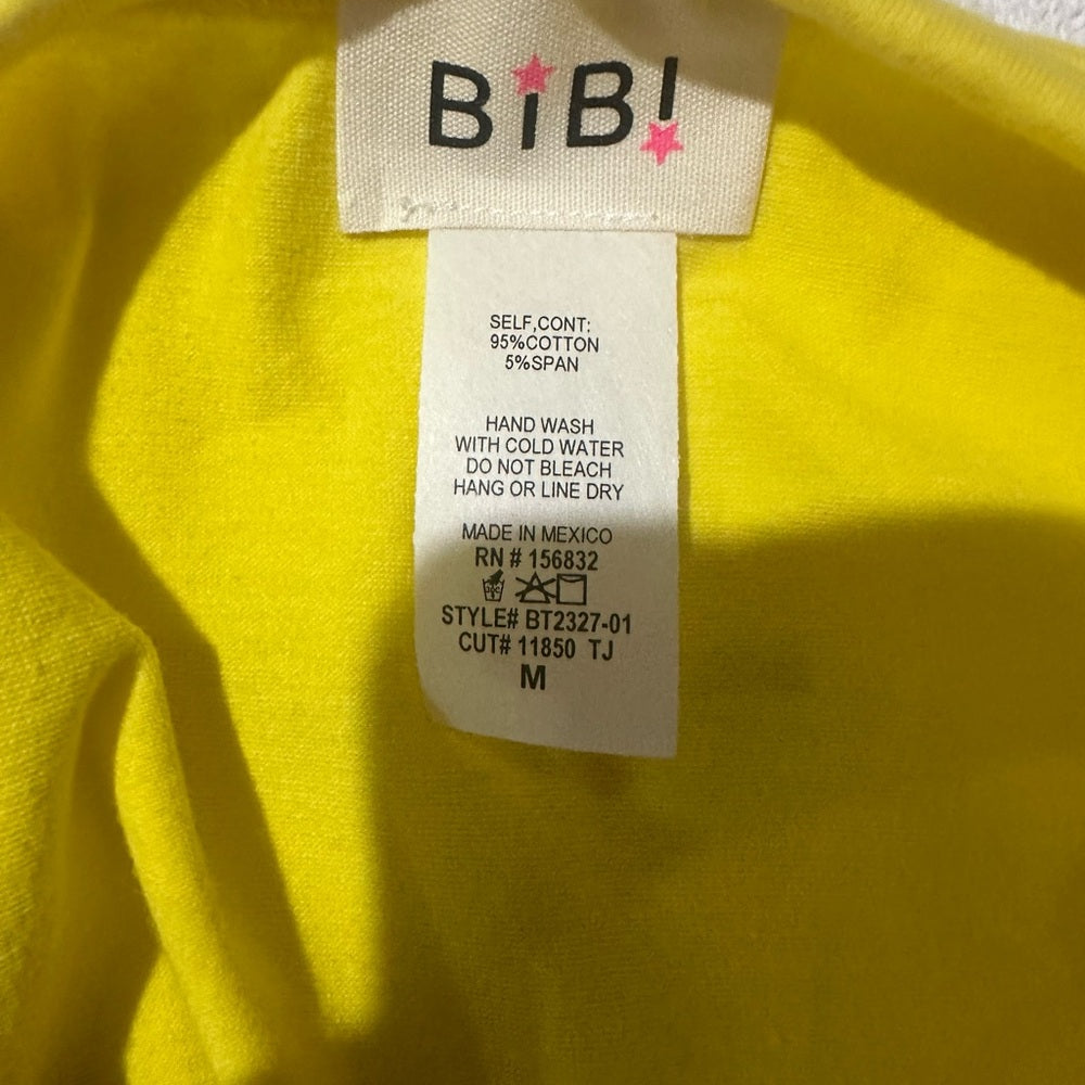 NWOT SIZE M BiBi Yellow and White Short Sleeve Tee