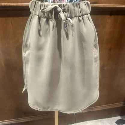 SIZE 2/4 lululemon athletica Beige Mini Skirt