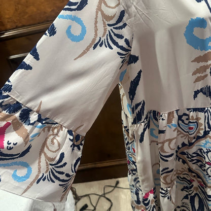 NWOT SIZE L Elegant Blue and White Midi Dress