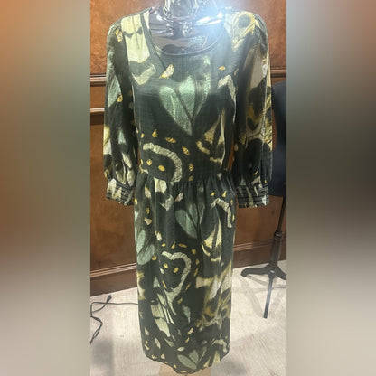 NWOT SIZE S G by Giuliana Elegant Green and Yellow Long Sleeve Dress